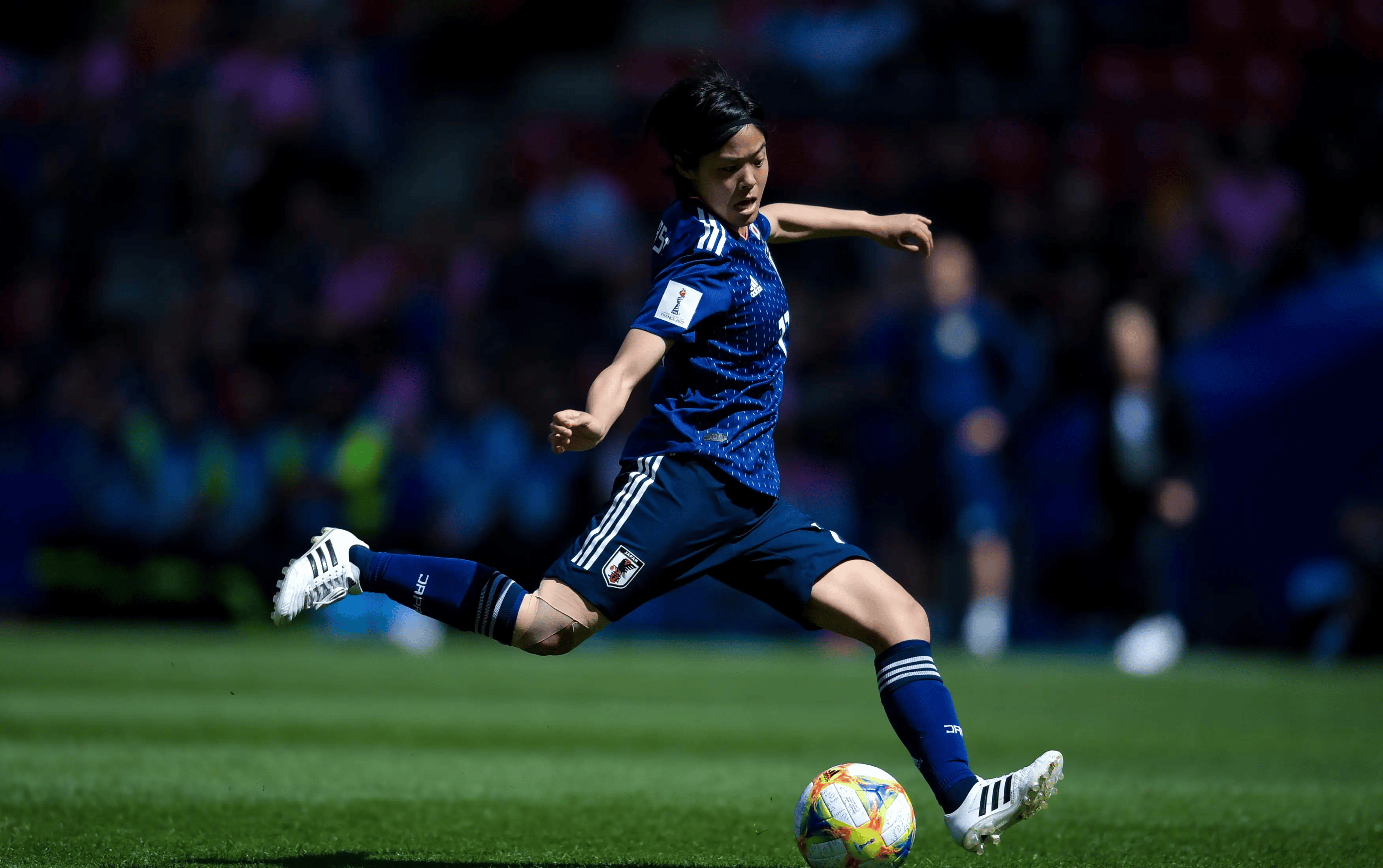 爱游戏官方登录入口-乌兹别克斯坦球队力挽狂澜，晋级实力逐渐显露的简单介绍