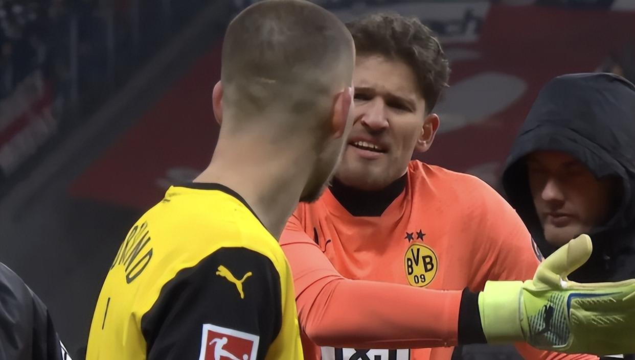 爱游戏网页版登录入口-关于球队明星球员受伤，战绩一落千丈的信息