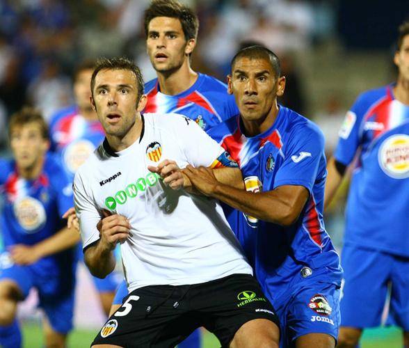 爱游戏中国官网-关于格拉纳达不敌罗马，西甲球队与意甲劲旅激战的信息