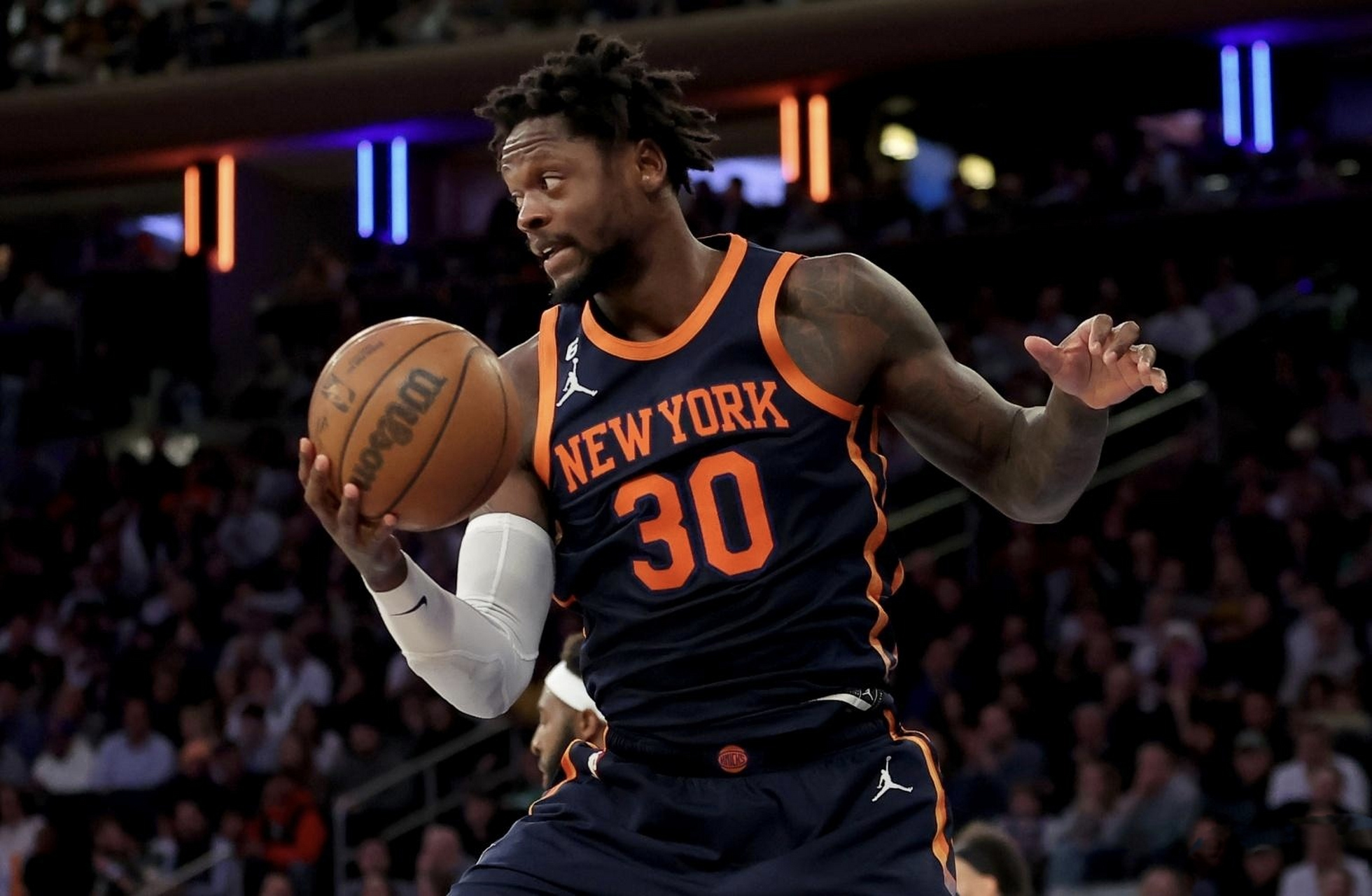 爱游戏登录入口-关于球队明星受伤，总决赛坐等神奇的信息