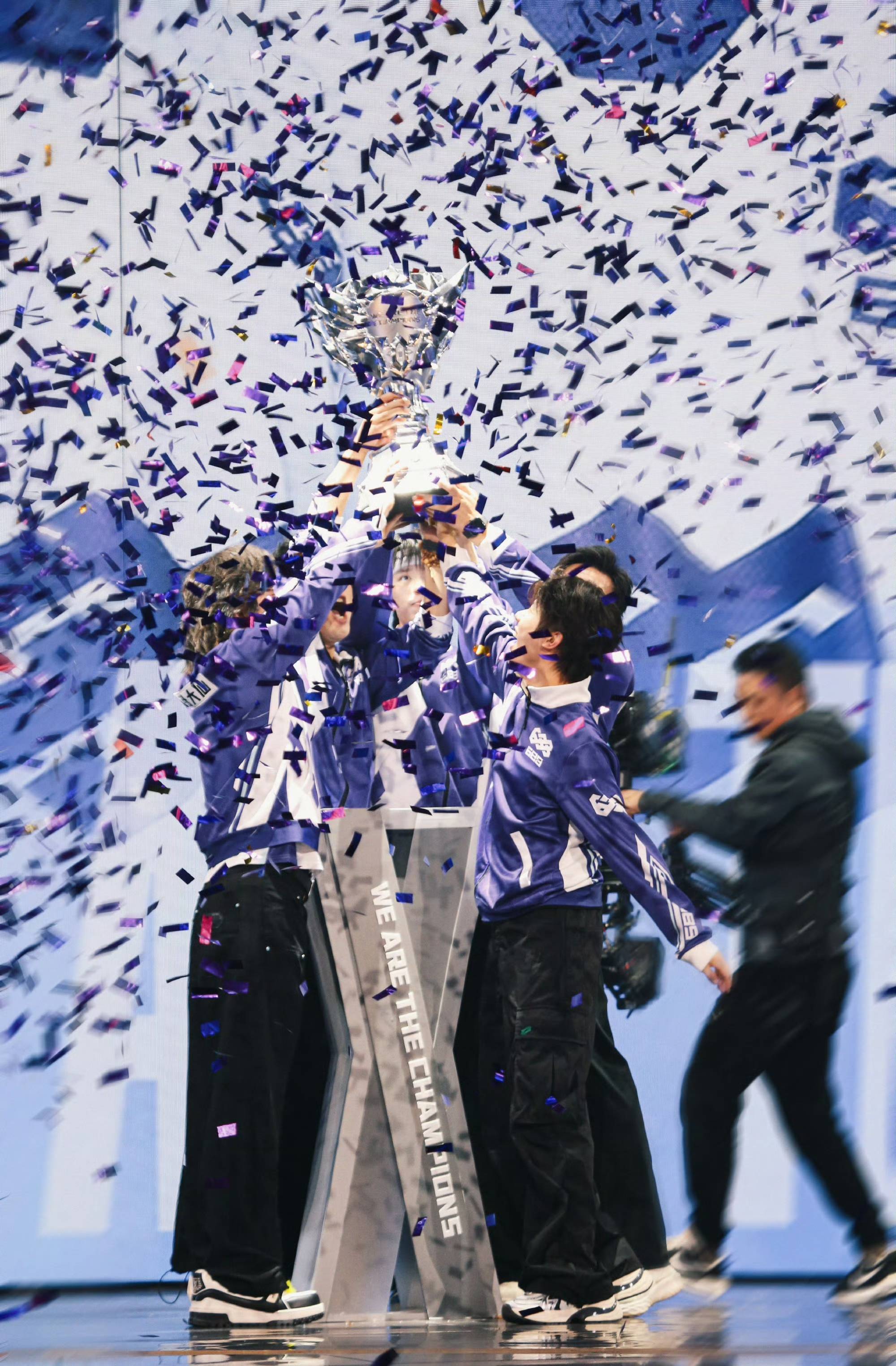 强强碰撞！冠军梦想在欧洲冠军杯舞台绽放的简单介绍