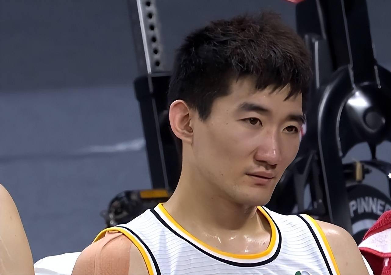 爱游戏官网入口-广西队探索战术新契机，赢得掌声的简单介绍