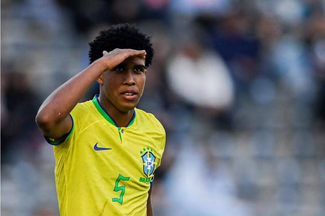 篮球世界杯预选赛,新星崭露头角的简单介绍 篮球世界杯预选赛,新星崭露头角的简单介绍