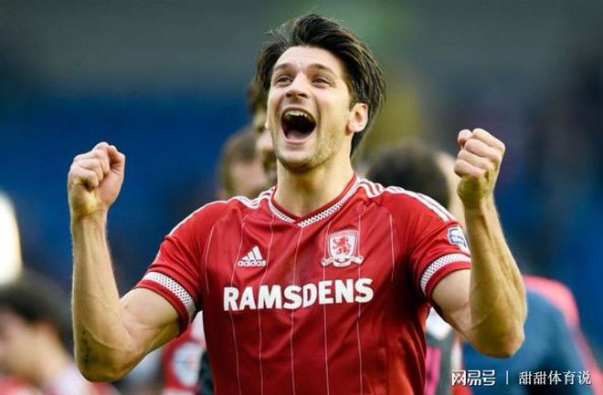 查尔顿大败对手，场面一边倒的简单介绍