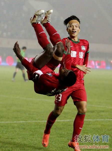 爱游戏app下载-河南建业客场惊险获胜，成功实现反转！的简单介绍